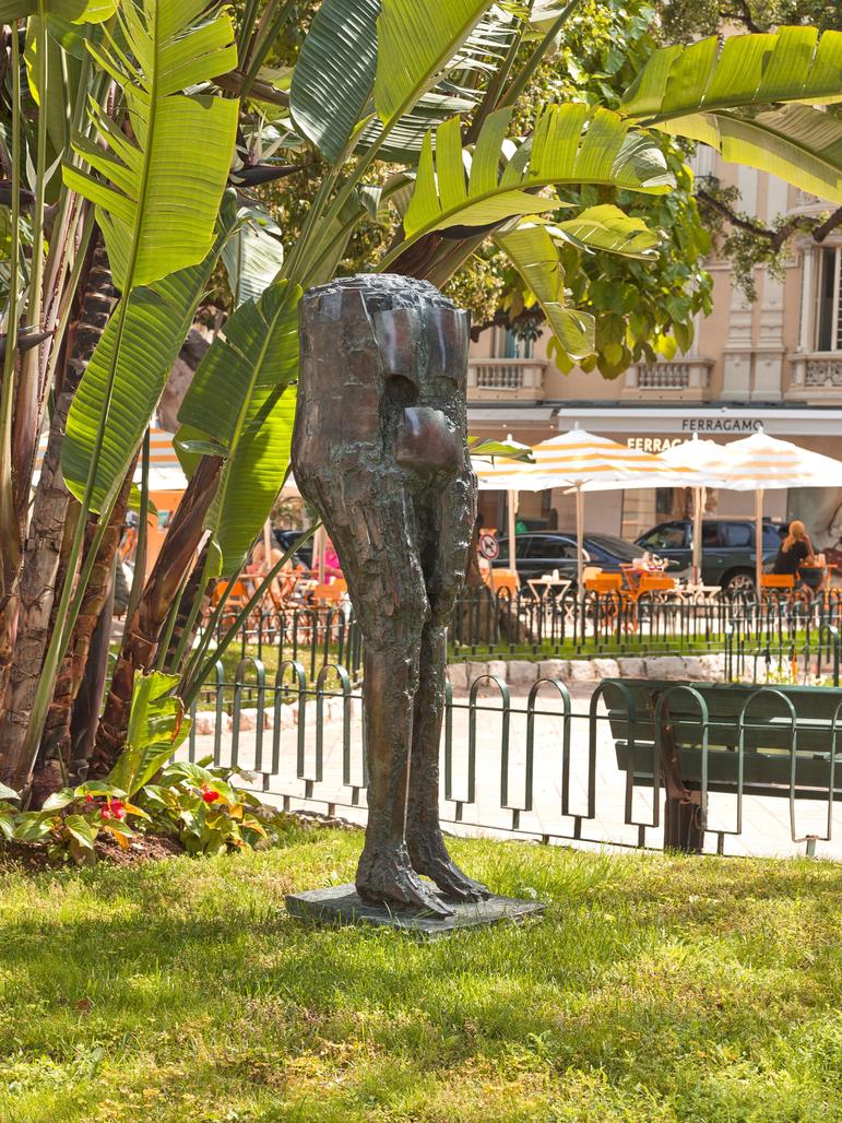 Nu de la belle de Mai  by Cesar
