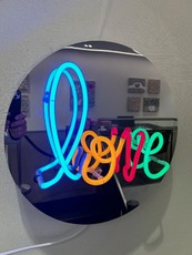 Love in Neon by Van Saksen-Coburg Delphine