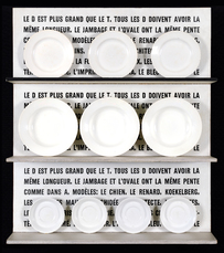Le D est plus grand que le T ... (assiettes) NIET TE KOOP by Broodthaers Marcel
