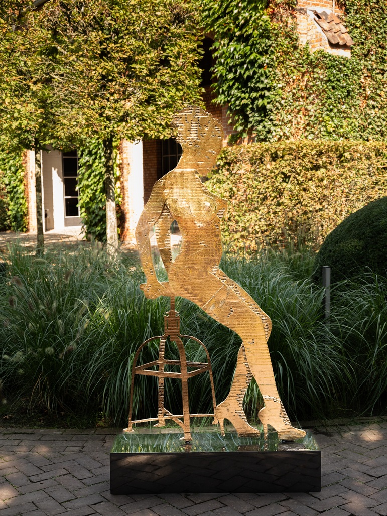 Jeanne  by Romain Barelier